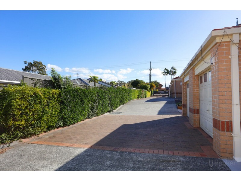 6/427 Pine Ridge Road, Runaway Bay QLD 4216