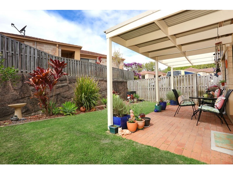 74/24 Amsonia Court, Arundel QLD 4214