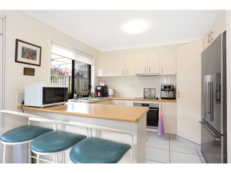 74/24 Amsonia Court, Arundel QLD 4214