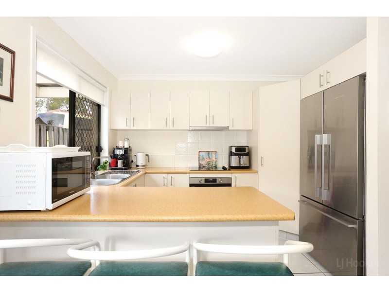 74/24 Amsonia Court, Arundel QLD 4214