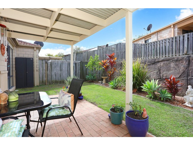 74/24 Amsonia Court, Arundel QLD 4214