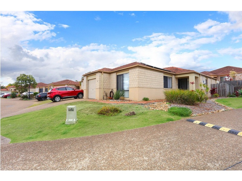 74/24 Amsonia Court, Arundel QLD 4214