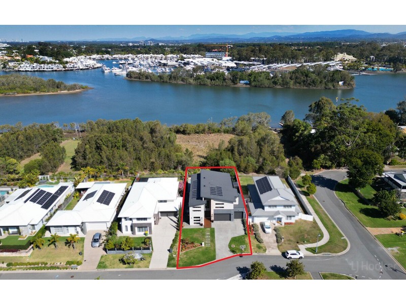 3 Skippers Place, Coomera Waters QLD 4209
