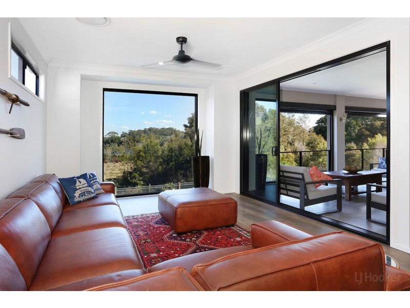 3 Skippers Place, Coomera Waters QLD 4209