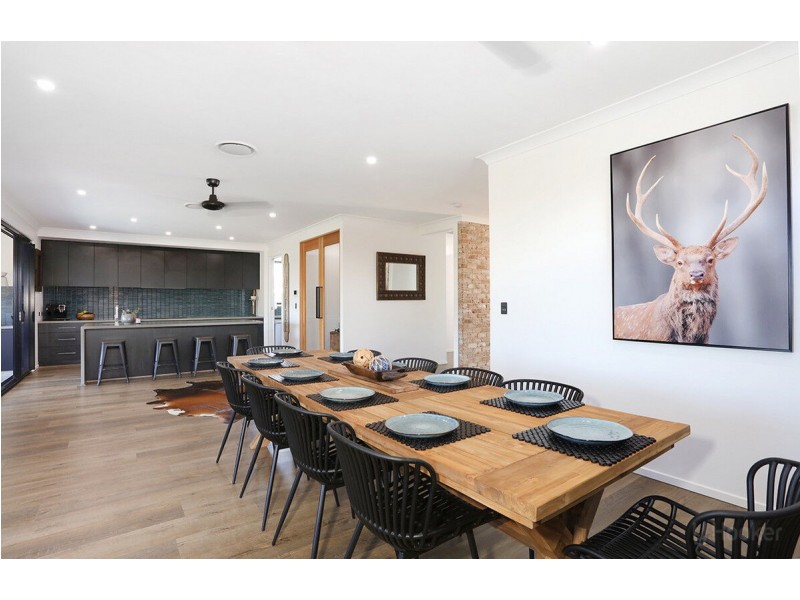 3 Skippers Place, Coomera Waters QLD 4209