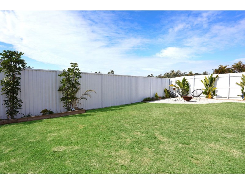 1/7 Sanctuary Court, Coombabah QLD 4216