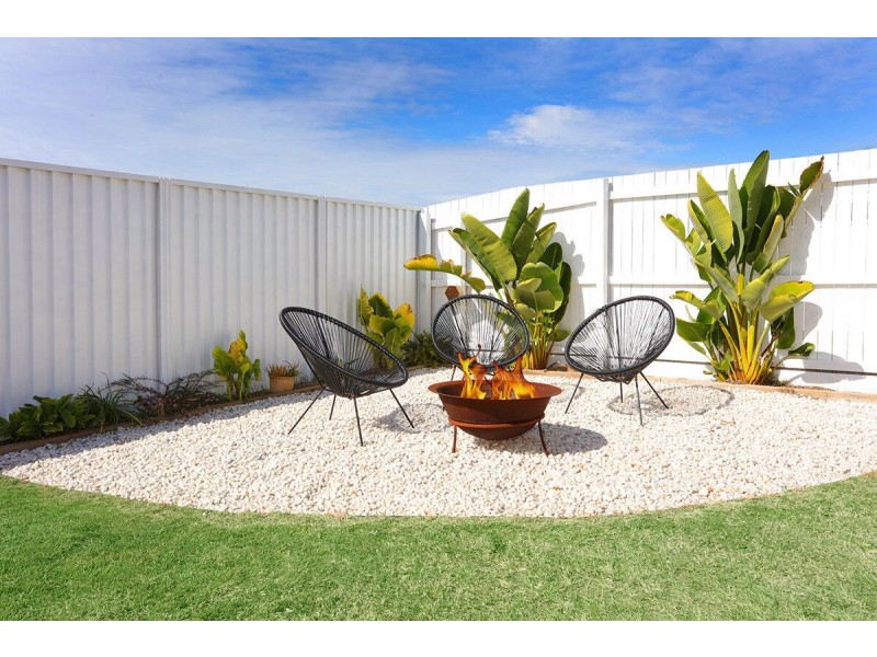 1/7 Sanctuary Court, Coombabah QLD 4216