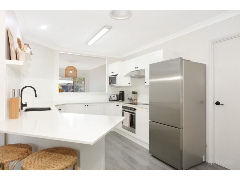 13 Bernini Drive, Coombabah QLD 4216