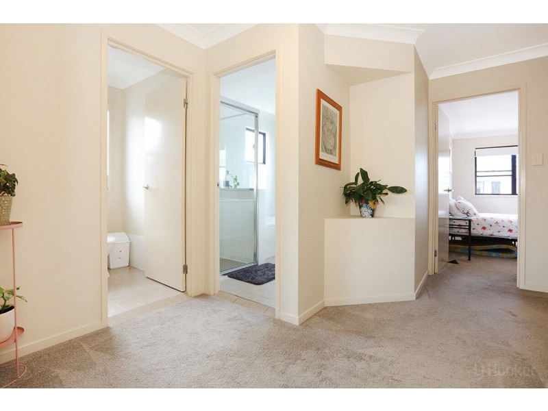 21/368 Pine Ridge Road, Coombabah QLD 4216