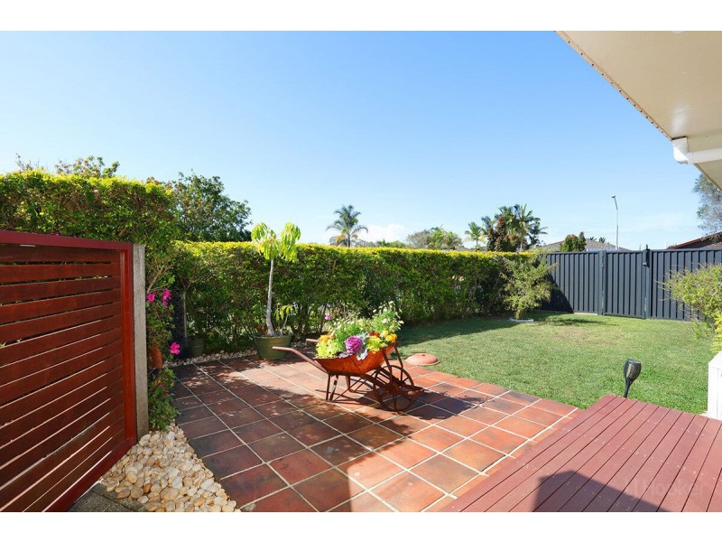 1/17 Brady Drive, Coombabah QLD 4216