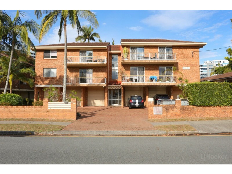 2/175 Muir Street, Labrador QLD 4215