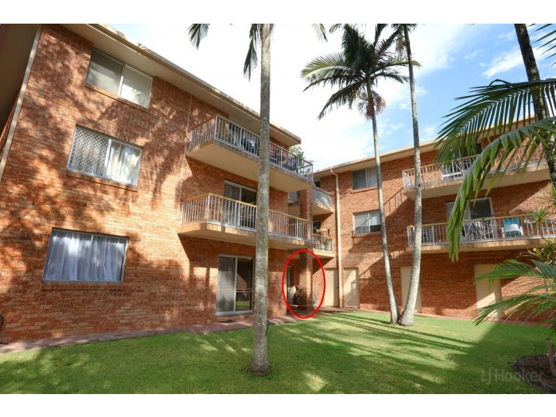 2/175 Muir Street, Labrador QLD 4215