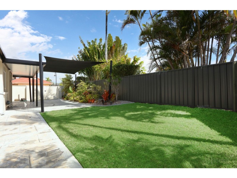 20/131 Morala Avenue, Runaway Bay QLD 4216