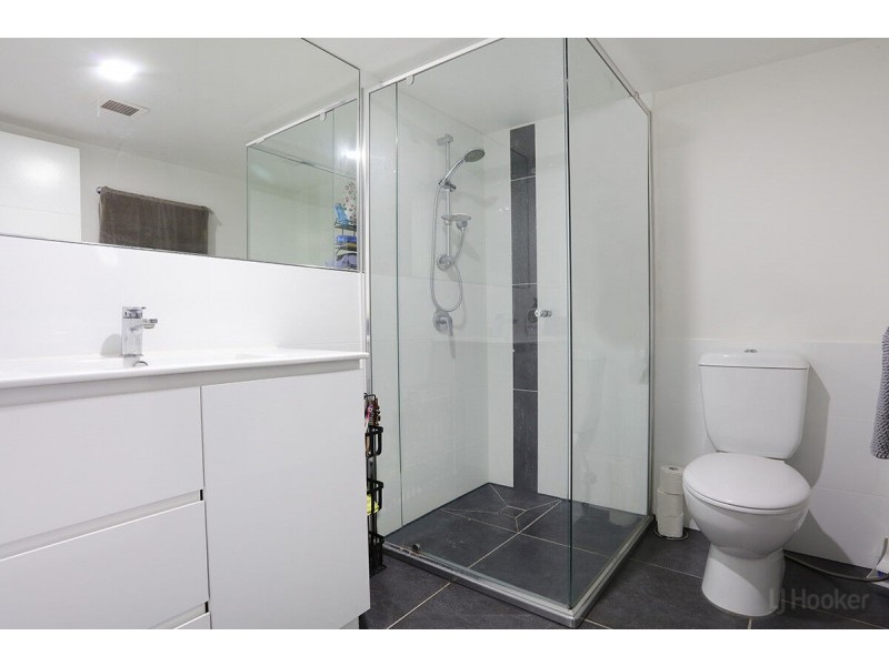 25/22 Jennifer Avenue, Runaway Bay QLD 4216