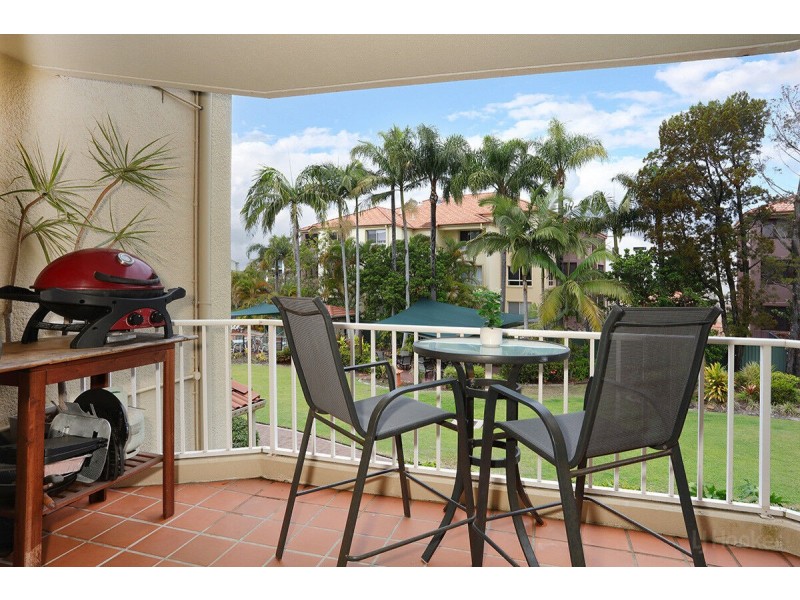 25/22 Jennifer Avenue, Runaway Bay QLD 4216