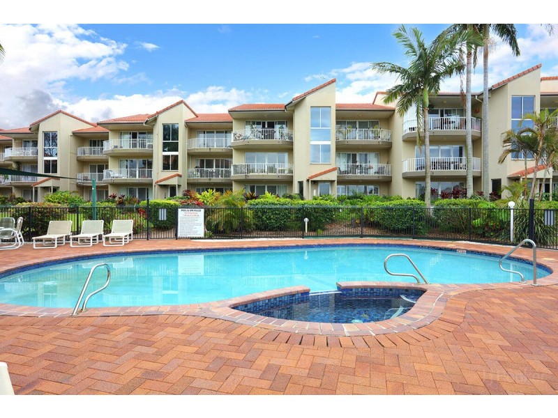25/22 Jennifer Avenue, Runaway Bay QLD 4216