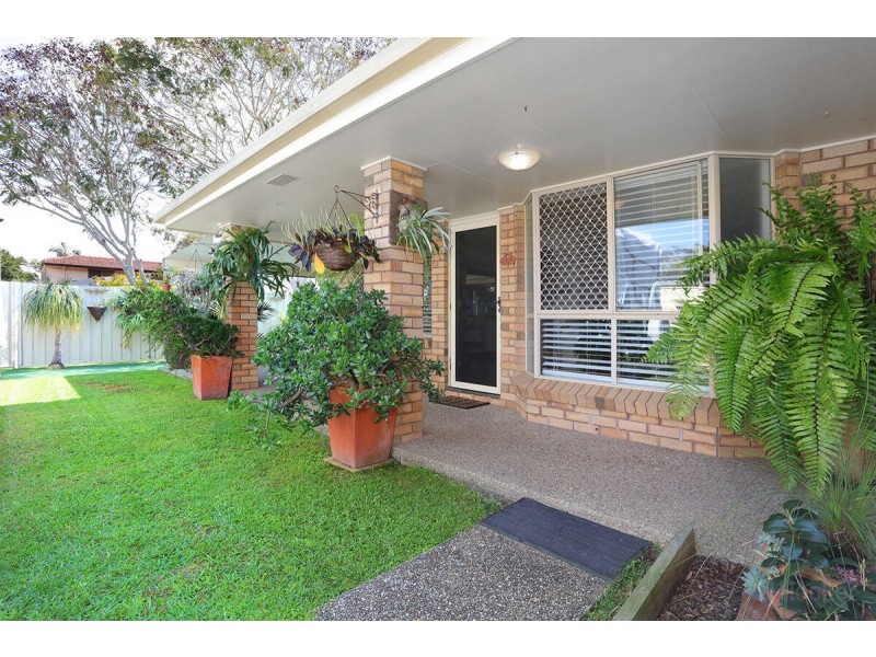 2/15 Trevor Drive, Coombabah QLD 4216