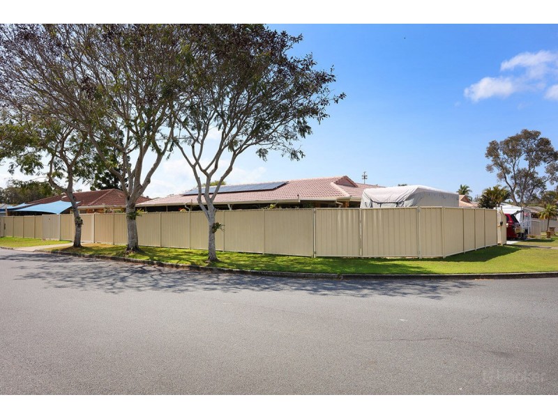 2/15 Trevor Drive, Coombabah QLD 4216