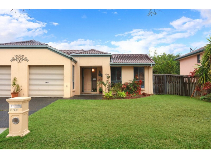 2/102 Greenacre Drive, Parkwood QLD 4214