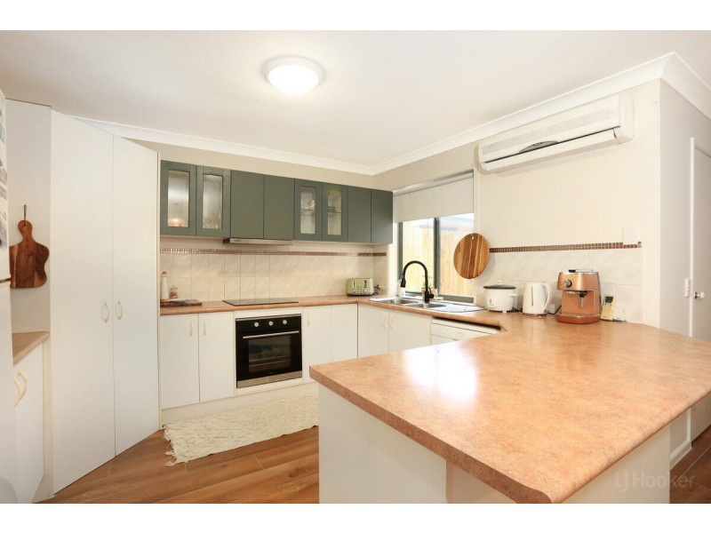 2/102 Greenacre Drive, Parkwood QLD 4214