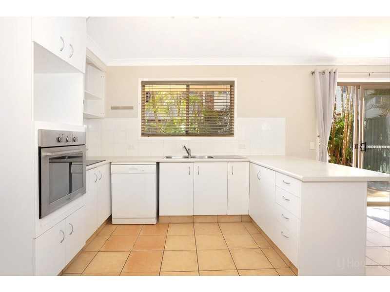 26/284 Oxley Drive, Coombabah QLD 4216