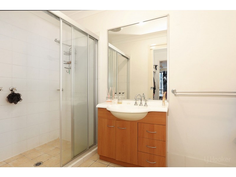 109/590 Pine Ridge Road, Coombabah QLD 4216