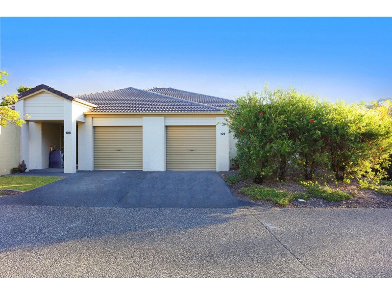 109/590 Pine Ridge Road, Coombabah QLD 4216