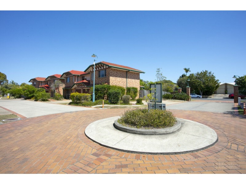 35/75 Brown Street, Labrador QLD 4215