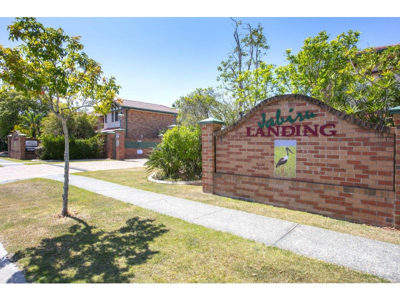 35/75 Brown Street, Labrador QLD 4215