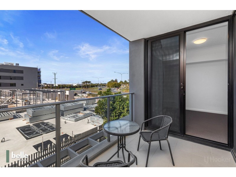 5215 Harbourview Drive, Hope Island QLD 4212