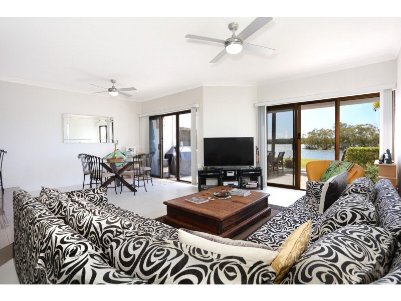 5/81-91 Boykambil Esplanade North, Hope Island QLD 4212