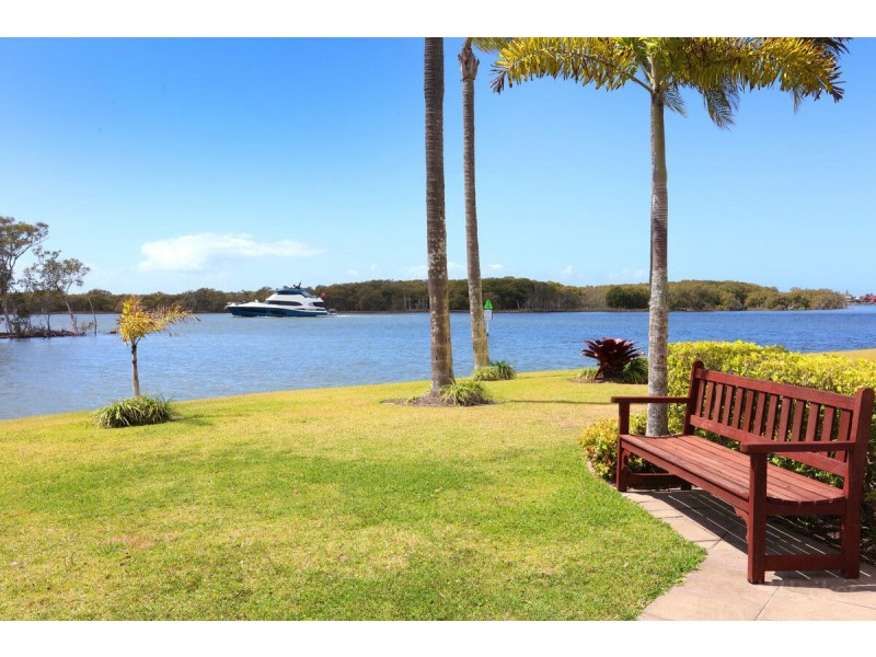 5/81-91 Boykambil Esplanade North, Hope Island QLD 4212