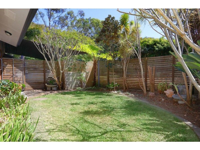 1/28 Crystal Reef Drive, Coombabah QLD 4216