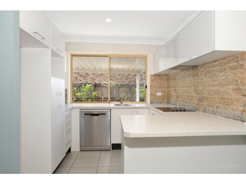 1/28 Crystal Reef Drive, Coombabah QLD 4216