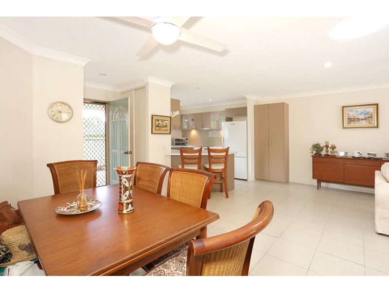 21/284 Oxley Drive, Coombabah QLD 4216