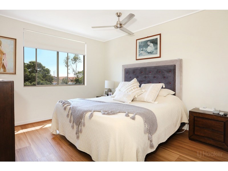 533/64 Sickle Avenue, Hope Island QLD 4212