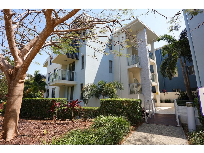 533/64 Sickle Avenue, Hope Island QLD 4212