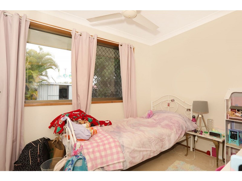 4 Ballard Place, Coombabah QLD 4216