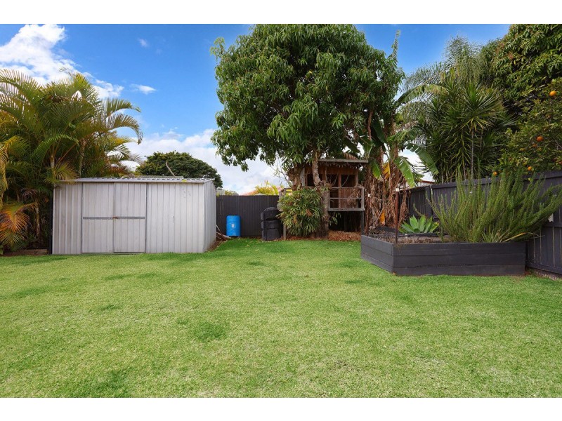 4 Ballard Place, Coombabah QLD 4216