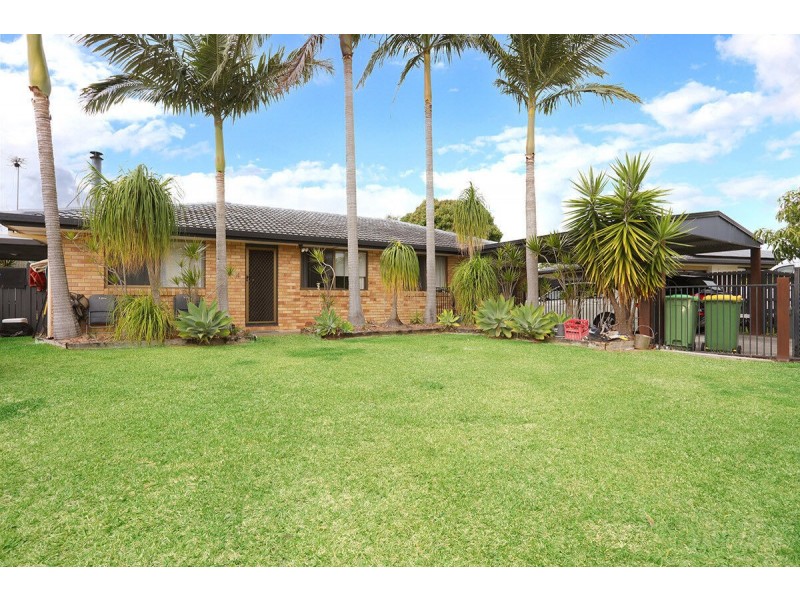 4 Ballard Place, Coombabah QLD 4216