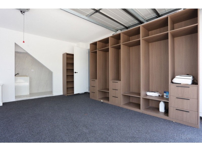 1/451 Pine Ridge Road, Runaway Bay QLD 4216