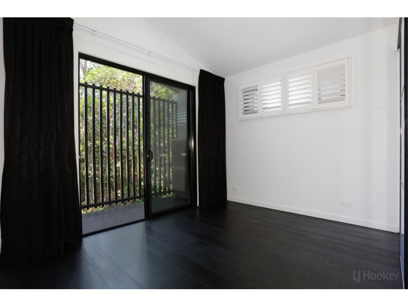 1/451 Pine Ridge Road, Runaway Bay QLD 4216