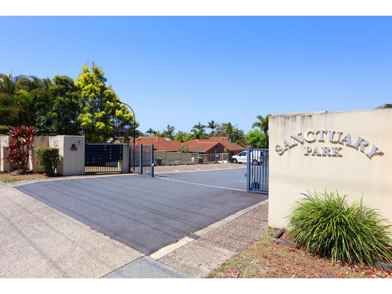 28/461 Pine Ridge Road, Runaway Bay QLD 4216