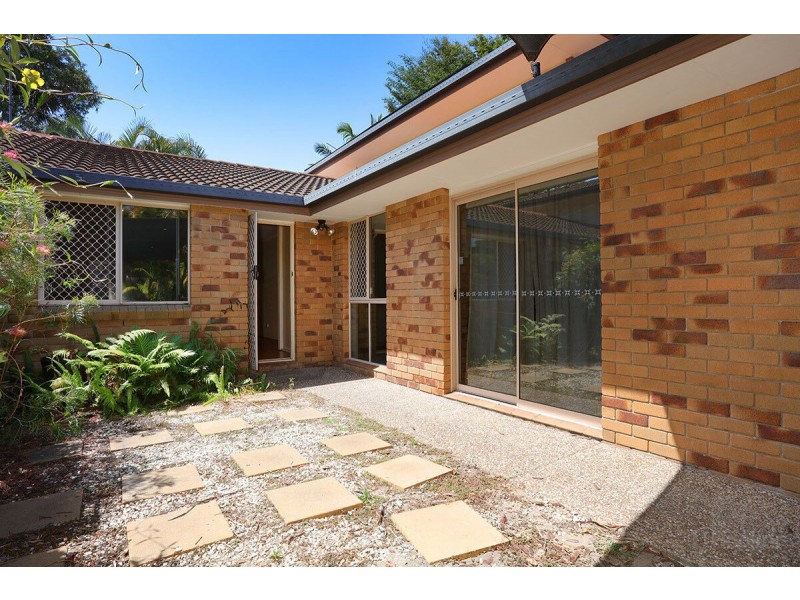 28/461 Pine Ridge Road, Runaway Bay QLD 4216