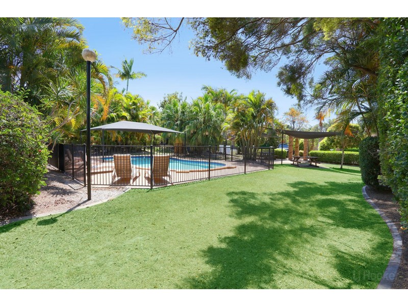 28/461 Pine Ridge Road, Runaway Bay QLD 4216