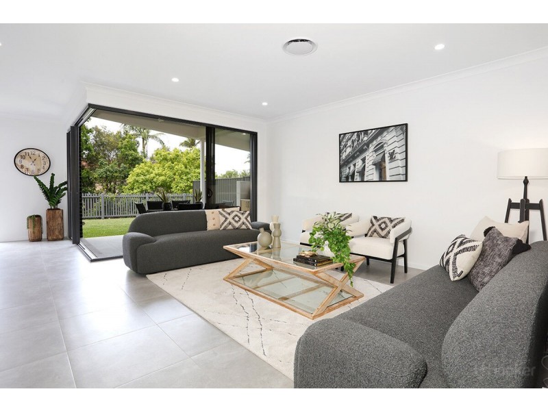 15 Riverina Court, Nerang QLD 4211