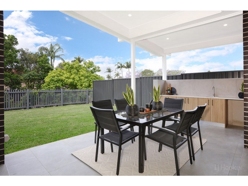 15 Riverina Court, Nerang QLD 4211