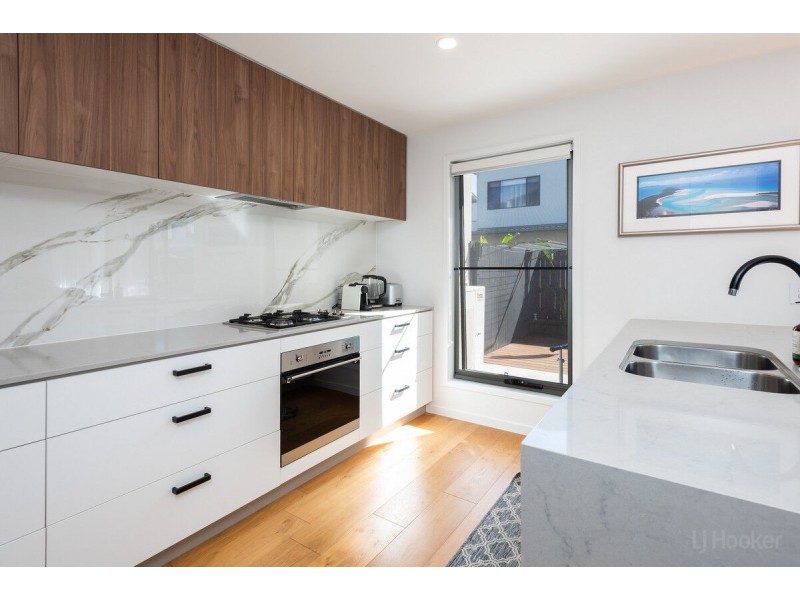 29/1 Lyra Avenue, Hope Island QLD 4212