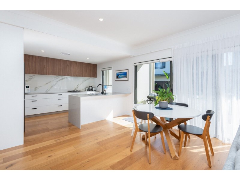 29/1 Lyra Avenue, Hope Island QLD 4212