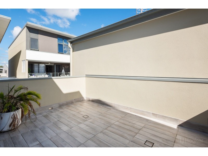 29/1 Lyra Avenue, Hope Island QLD 4212